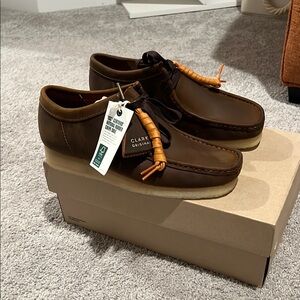 Clarks Men's Brown Leather Loafers with Tan Accents